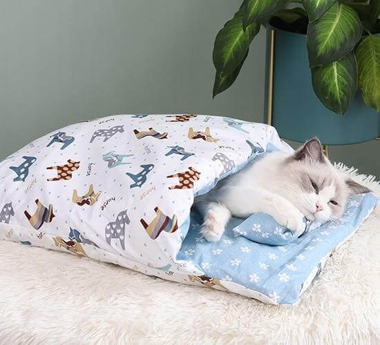 Kuscheliger Katzenschlafsack für wohlige Nächte