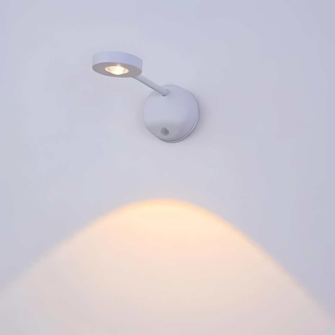 Spark360 – Kabelloses LED-Spotlight mit Bewegungsmelder und 360° verstellbarer Halterung