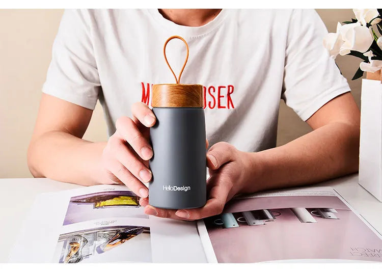 Stilvolle Thermosflasche für unterwegs