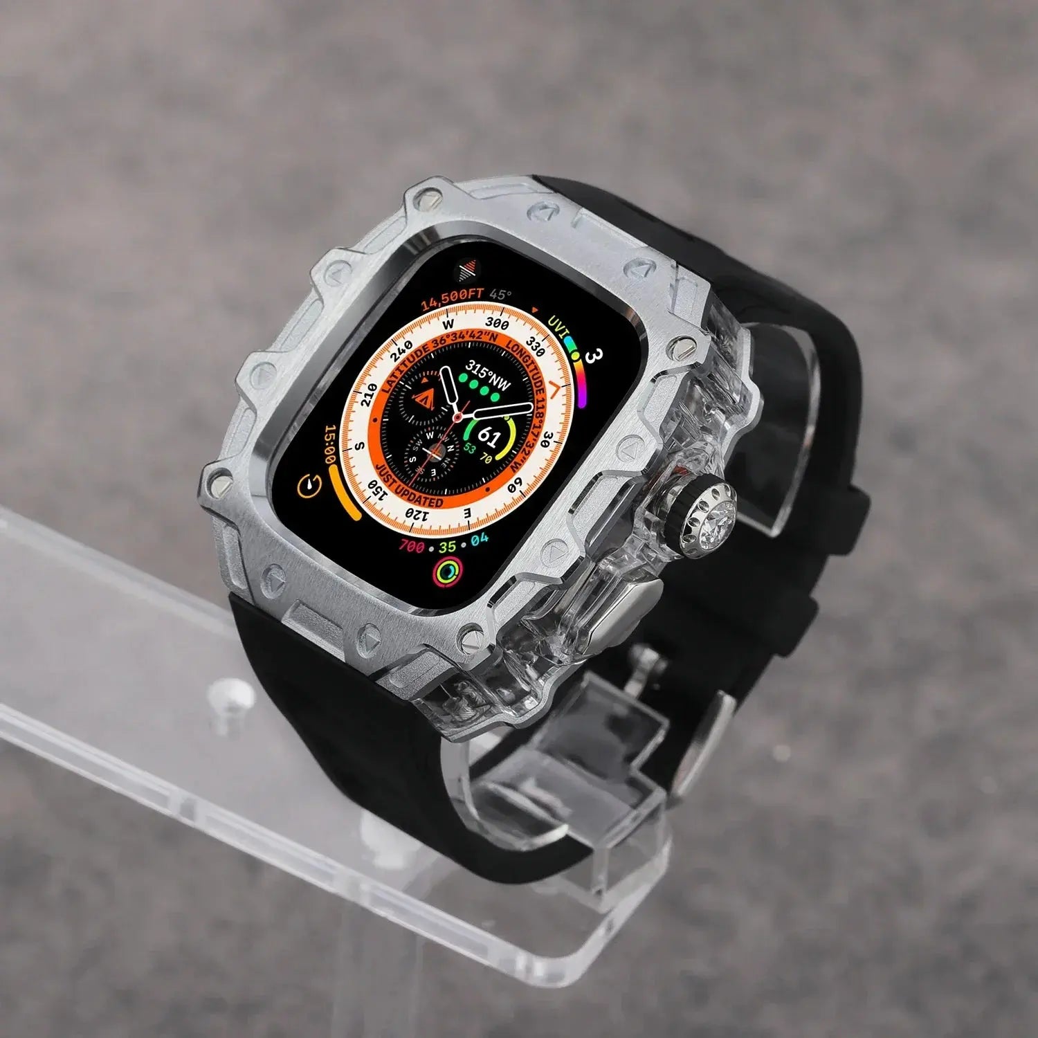 Kombination aus Gehäuse aus Titanlegierung und Fluorkautschukarmband für die Apple Watch Ultra und Ultra 2