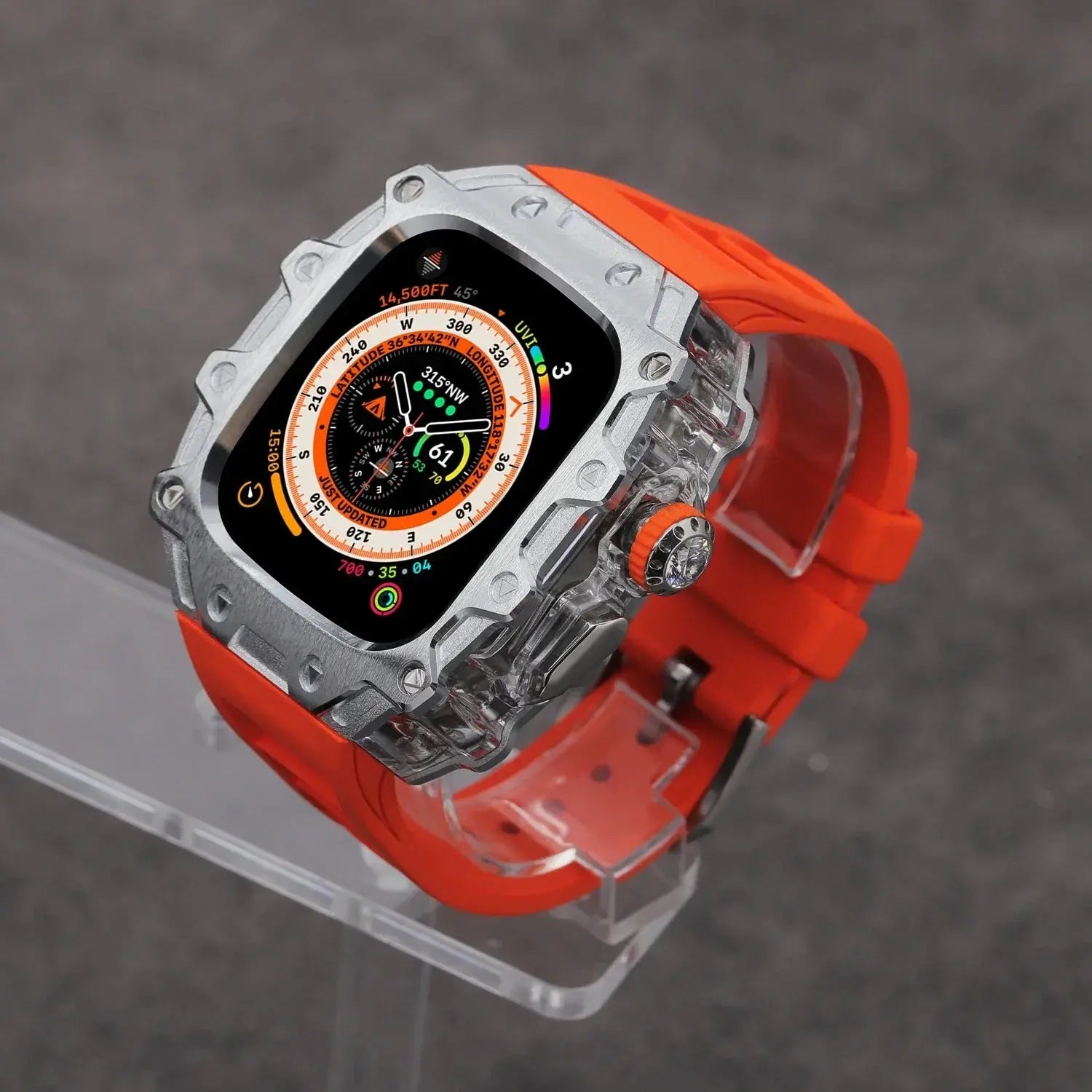 Kombination aus Gehäuse aus Titanlegierung und Fluorkautschukarmband für die Apple Watch Ultra und Ultra 2