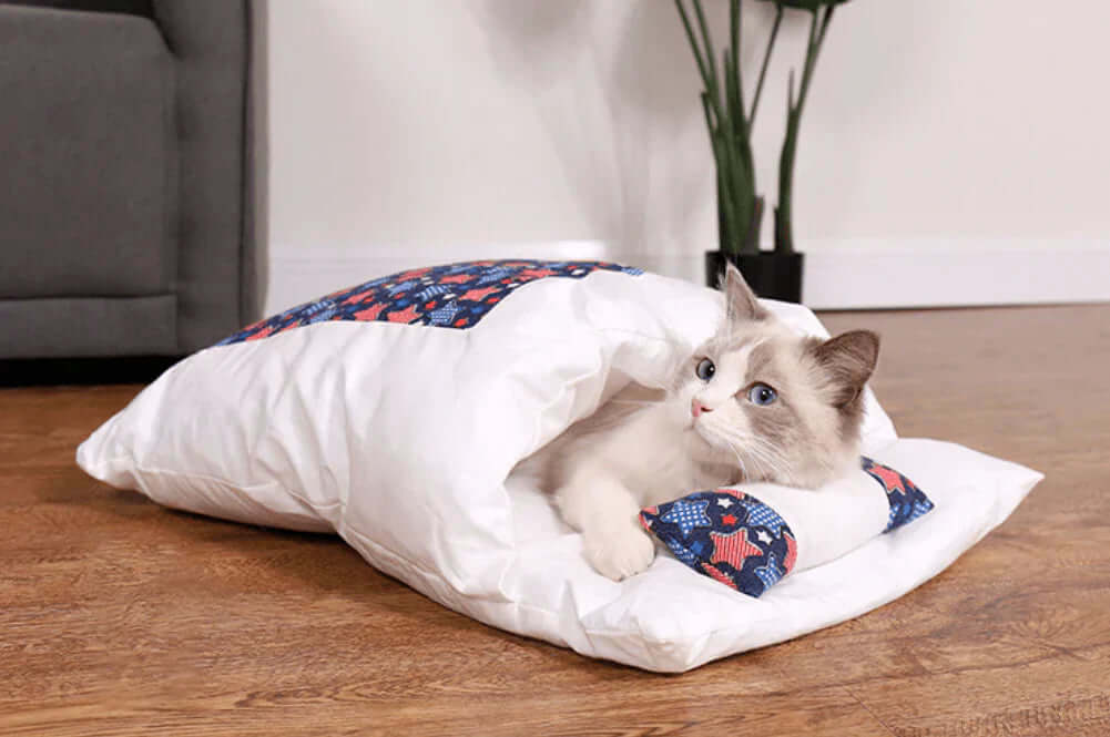 Kuscheliger Katzenschlafsack für wohlige Nächte