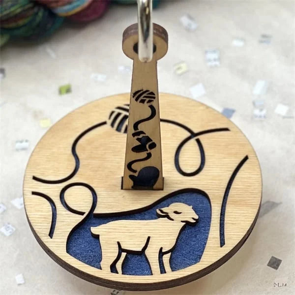 WoodSpin | Tragbarer Garnhalter | Handgarnhalter
