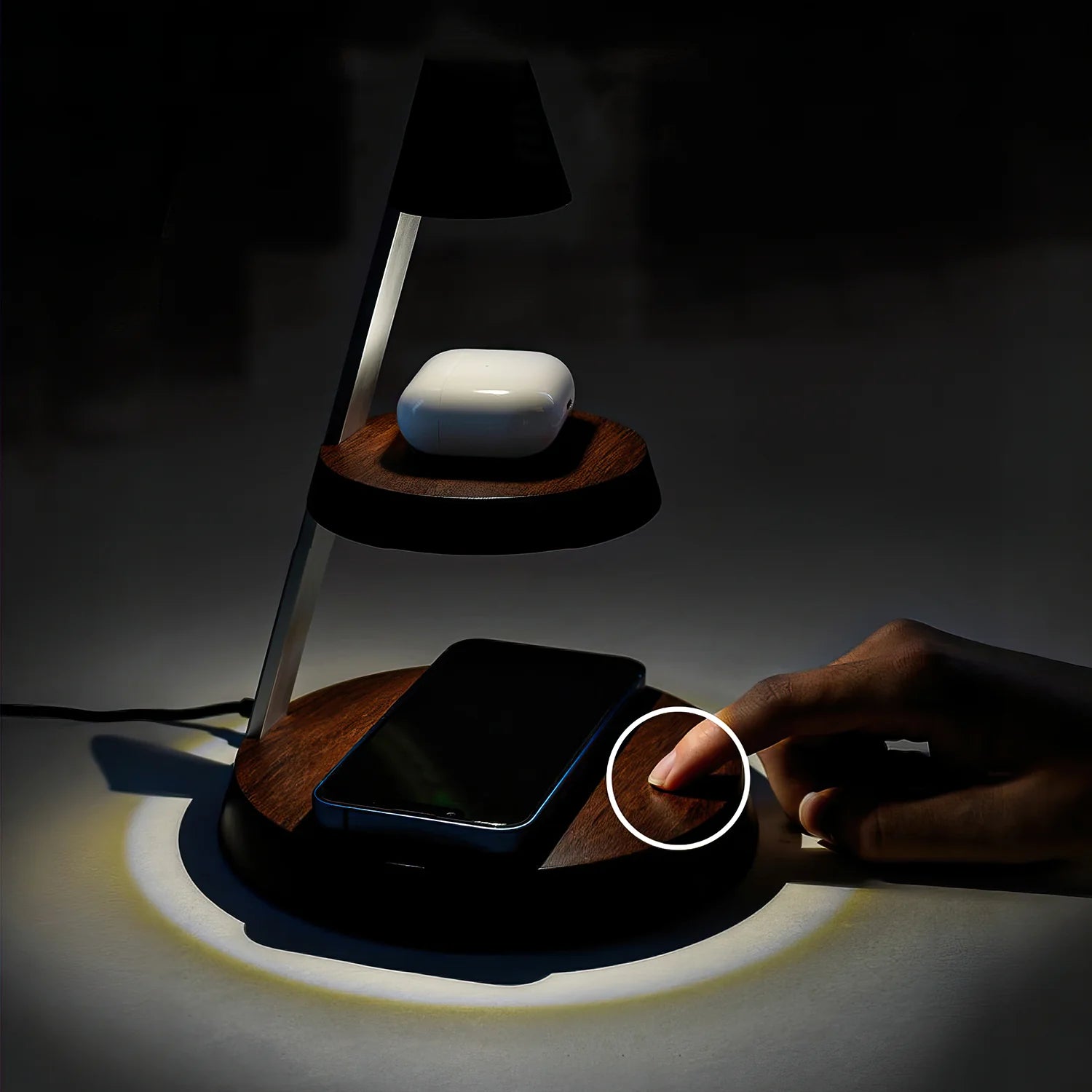 3-in-1 Wireless Charger mit Nachtlicht