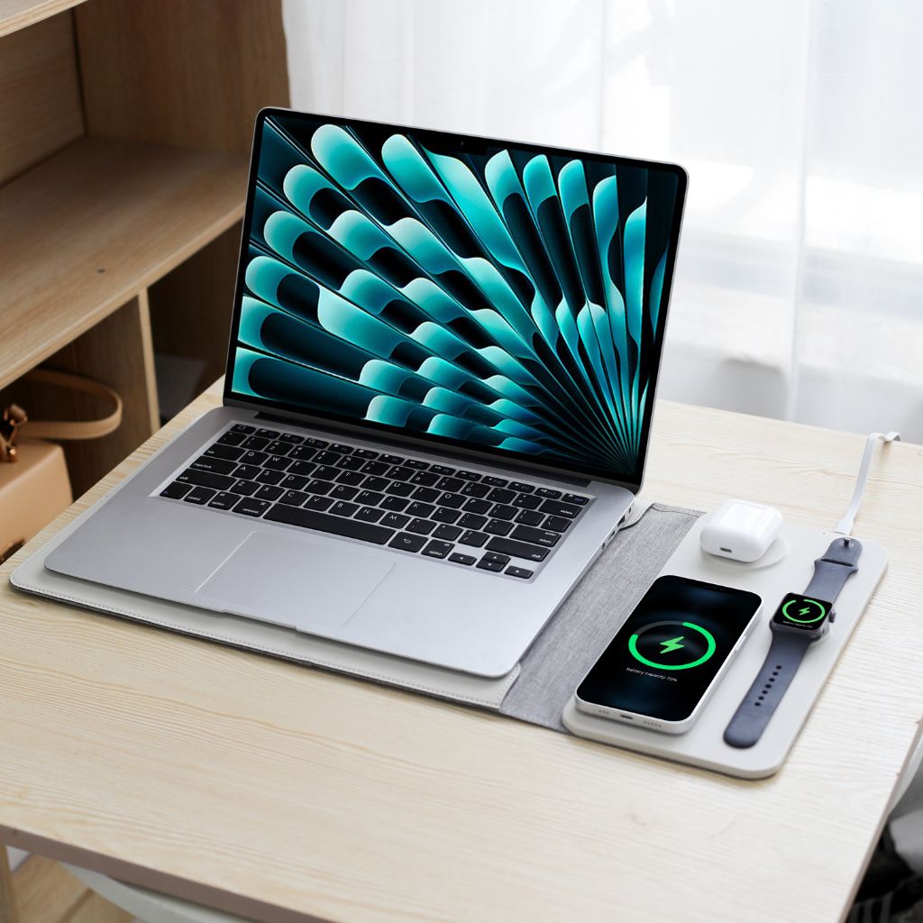 5 in 1 Laptop Sleeve mit kabelloser Aufladung für Apple