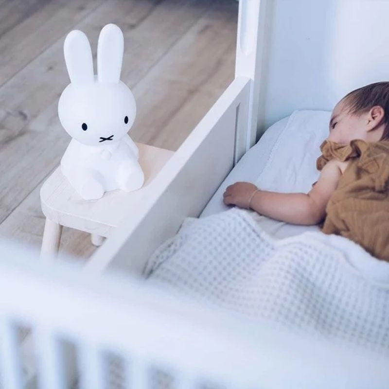BunnyMiffy | Nachtlicht Tischlampe - Sanfte Beleuchtung für Kinderzimmer