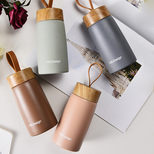 Stilvolle Thermosflasche für unterwegs