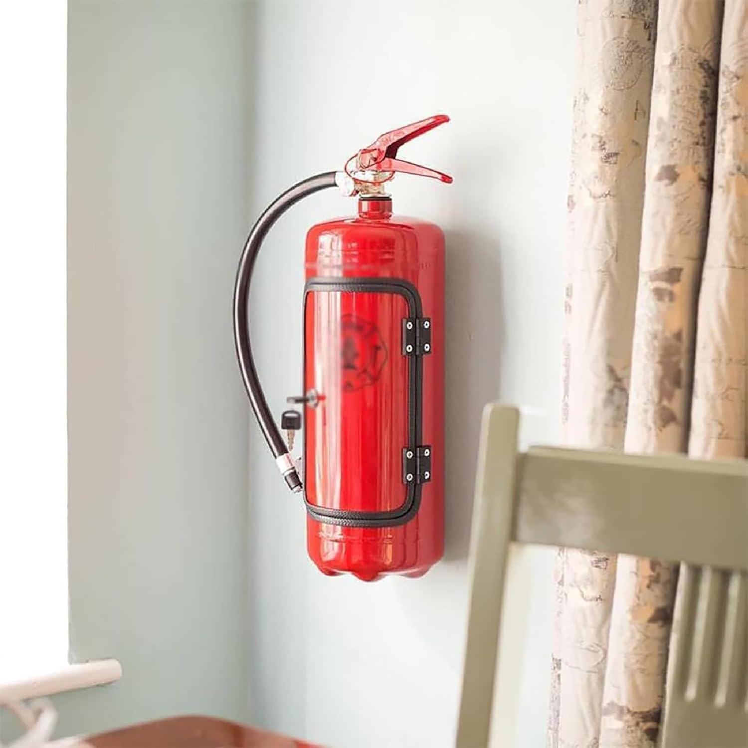 Handgefertigter Feuerlöscher Mini Bar | Einzigartiges Industriedesign & Perfekt für Hausbars oder ausgefallene Geschenke