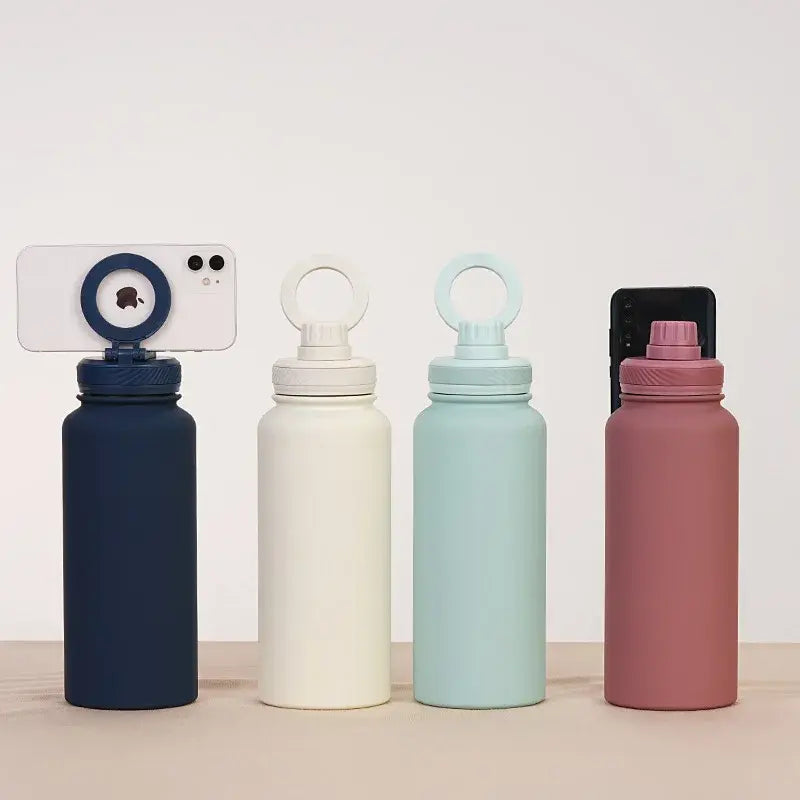 Universelle Wasserflasche mit Magnetbefestigung