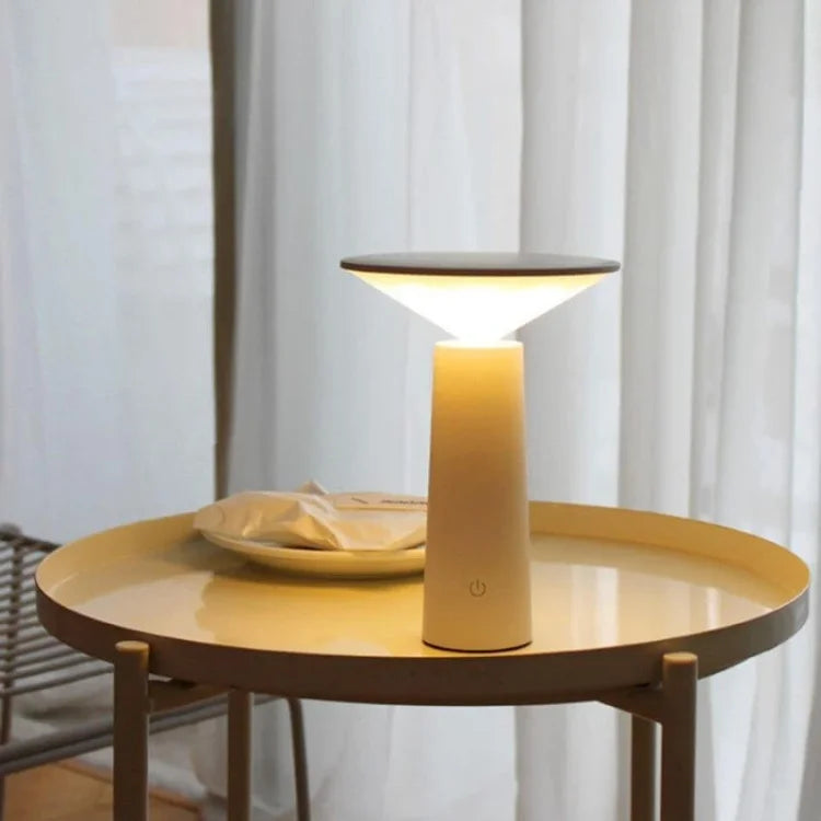 Zelara - Tragbare USB Lade Tischlampe mit flexiblen Beleuchtungsoptionen