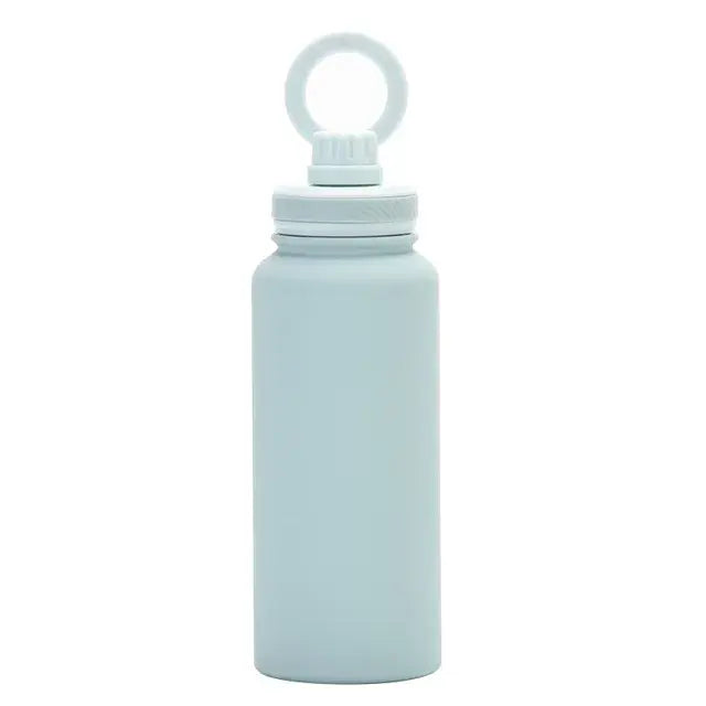 Universelle Wasserflasche mit Magnetbefestigung