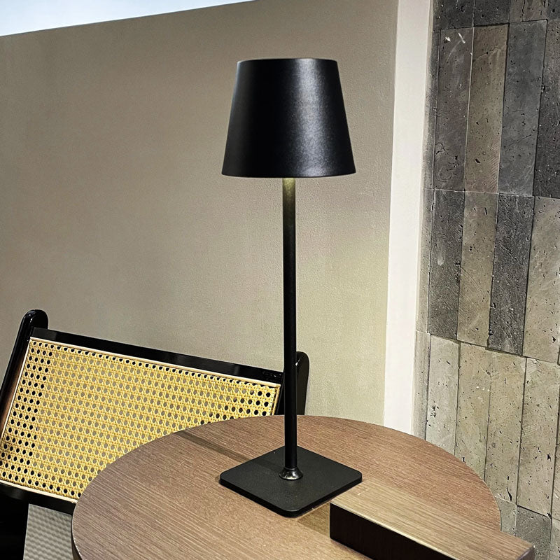 Moderne wiederaufladbare LED kabellose Tischlampe