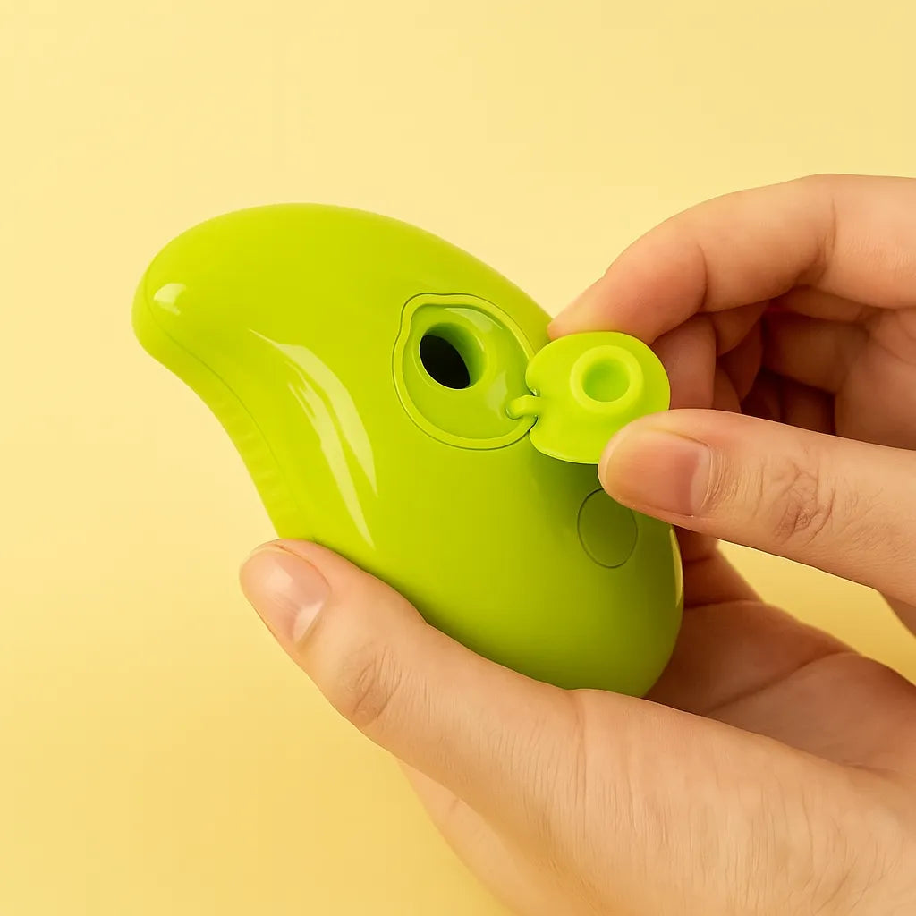 Felltraum – Bürste mit Nebelfunktion für Katzen