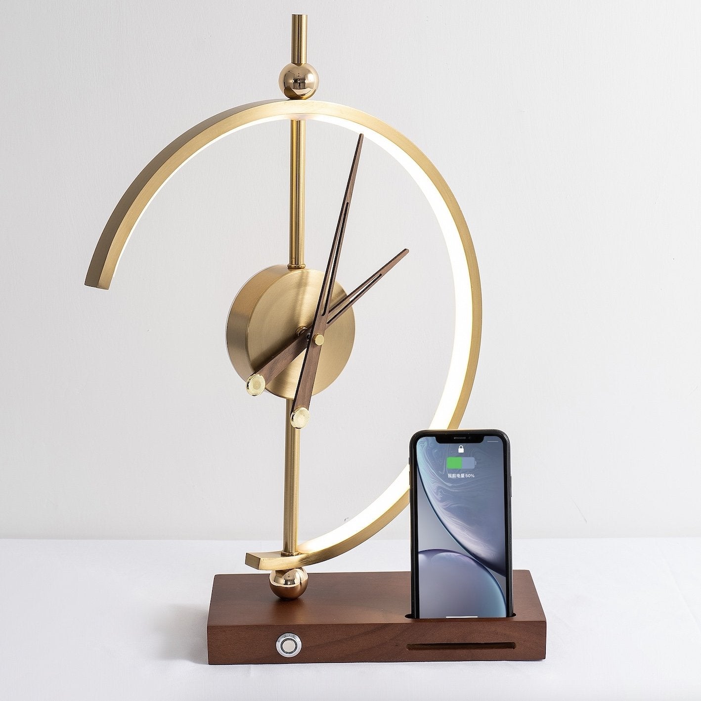 Nagoya Luxe Tischlampe – Kunstvolle Beleuchtung mit zeitlosem Design