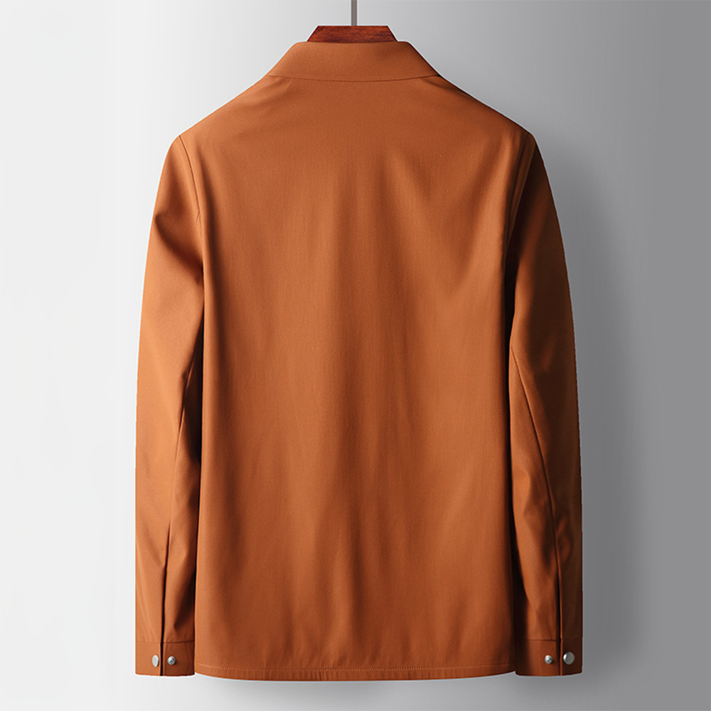 Maple Ridge Jacke mit klassischem Kragen und wasserabweisendem Stoff