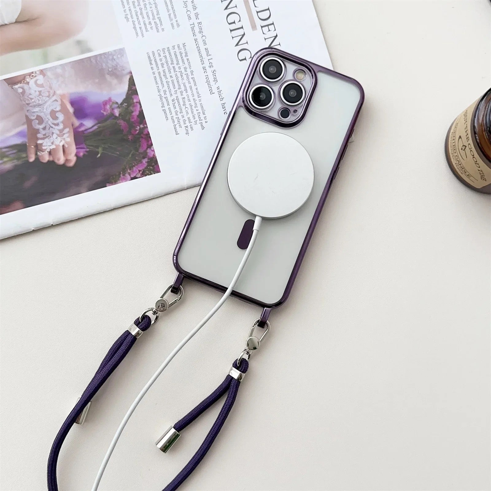 iPhone MagSafe-Umhängehülle | "Saint"