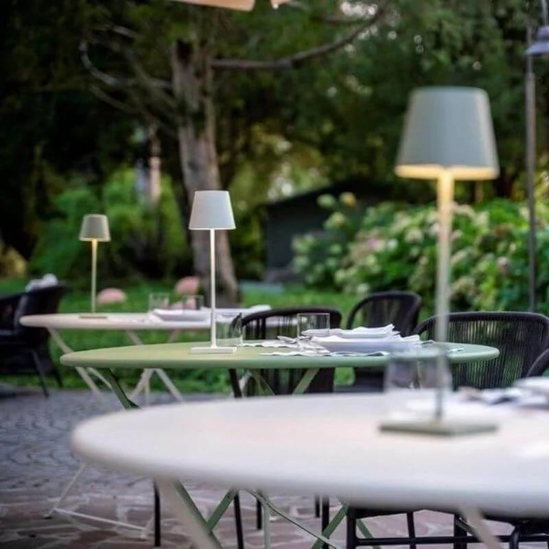 Moderne wiederaufladbare LED kabellose Tischlampe
