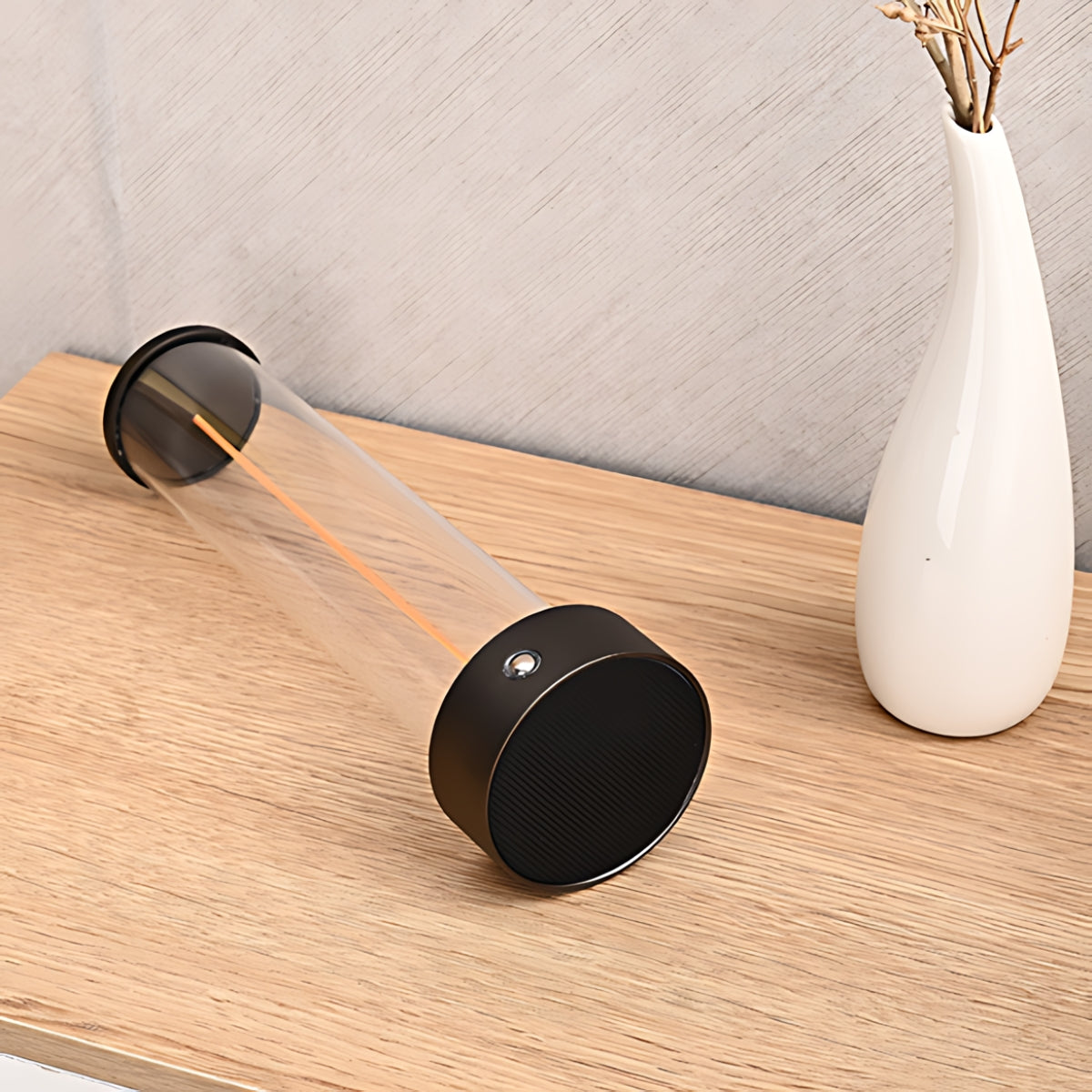LumièreTube Tischlampe – Minimalistisches Design mit 3 Dimmstufen