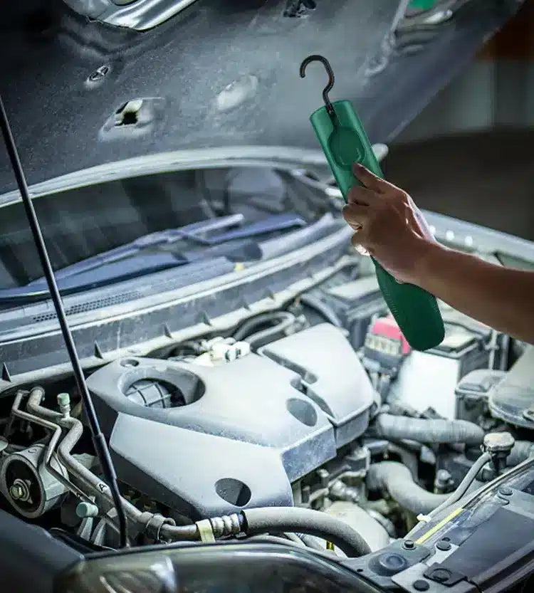 Wiederaufladbare Magnetische LED-Arbeitsleuchte mit USB-C, SMD/COB, 5 Std. Laufzeit, Magnetfuß & 360° Haken