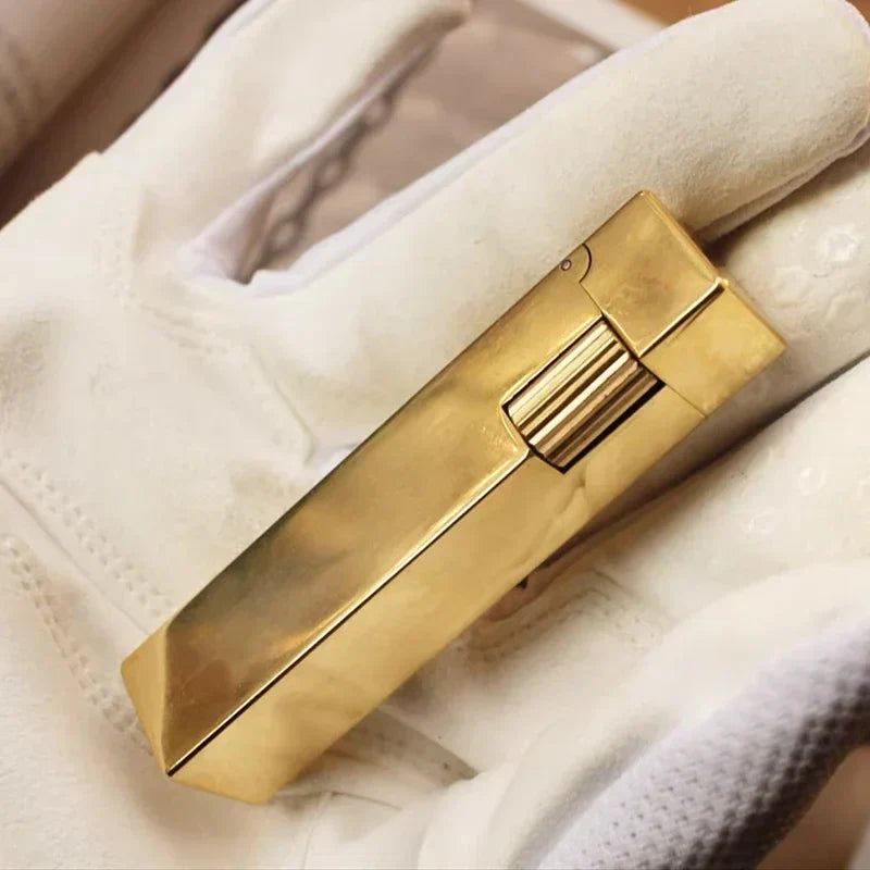 Vintage Feuerzeug aus massivem Kupfer, elegant und wiederaufladbar