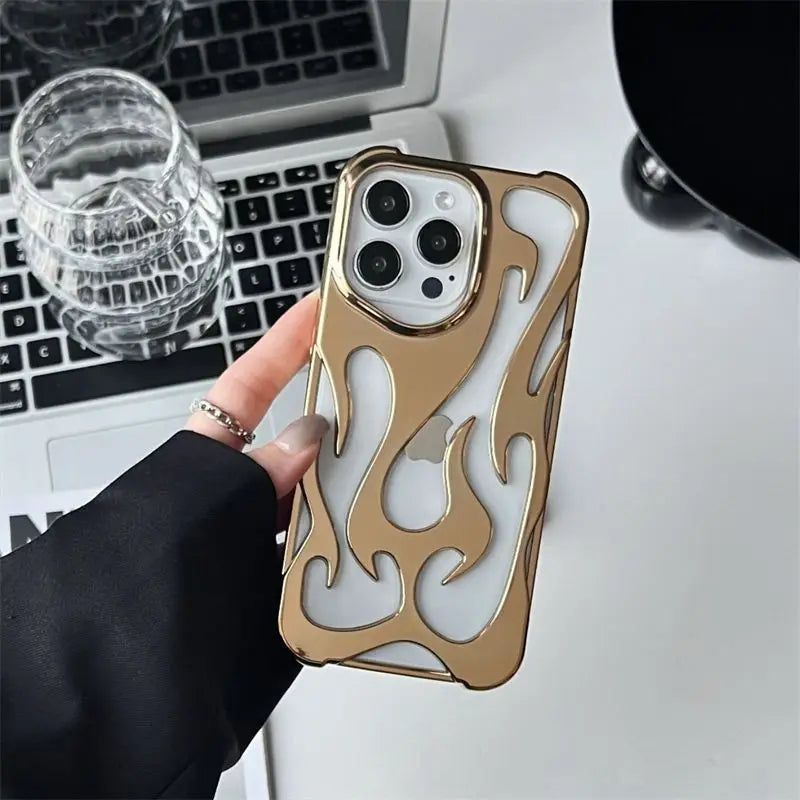 Inferno 3D Flamme Hohle Handytasche – Schlankes & Stoßfestes Design