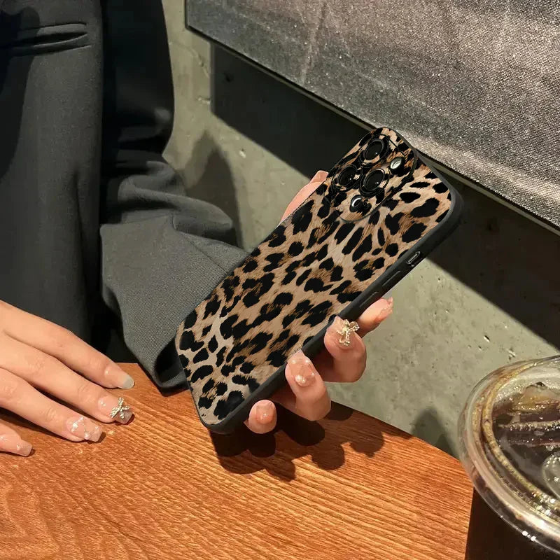 Leopard-Print-Muster iPhone Stoßfeste Weiche Silikonhülle