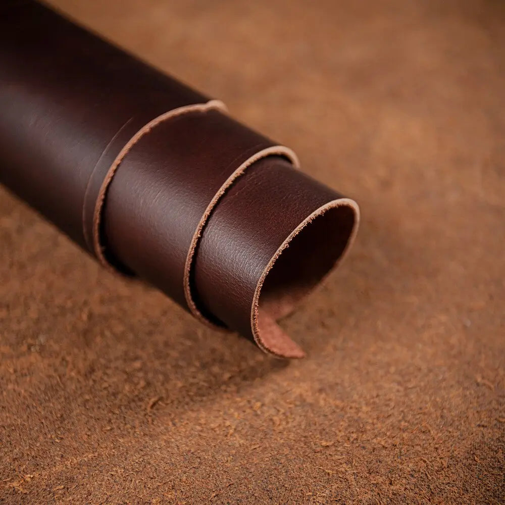 RoyalLeather: Luxuriöse, handgefertigte Hülle aus echtem Rindsleder für das iPhone