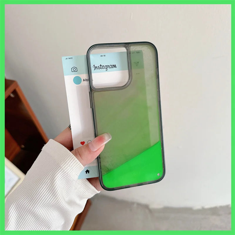 GlowWave Quicksand Case – Leuchtende Flüssig-Glitzer-Magie