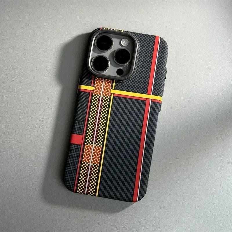 iPhone 16/15/14/13 Kohlefaser MagSafe Hülle