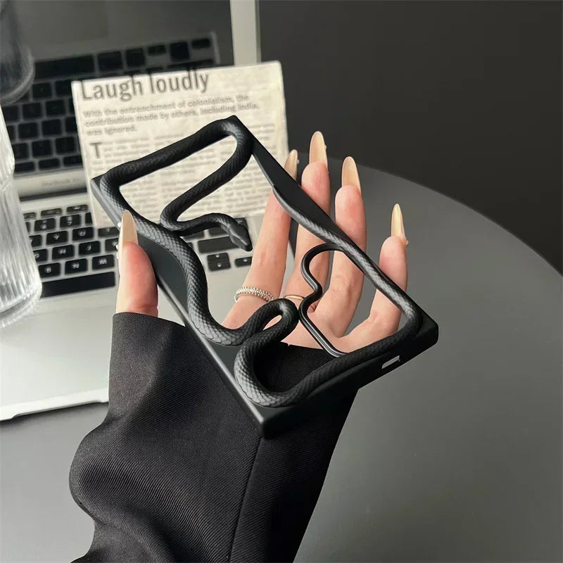 Venom 3D Snake Hollow Case – Luxuriöse Matte Wärmeableitungsabdeckung