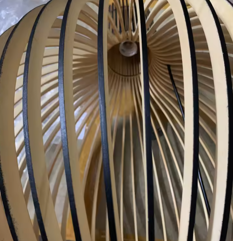 Natura Orb Bambus Pendelleuchte – Handgefertigte Hängelampe