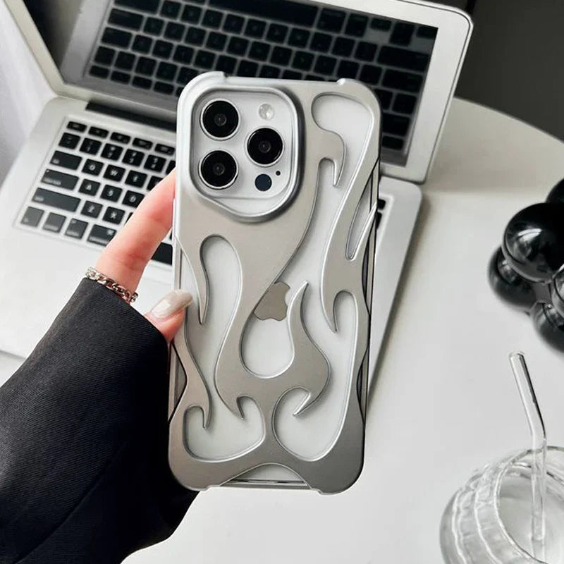 Inferno 3D Flamme Hohle Handytasche – Schlankes & Stoßfestes Design