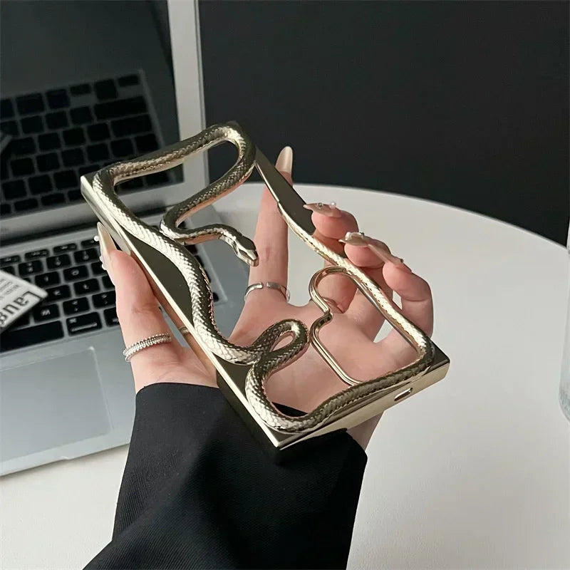 Venom 3D Snake Hollow Case – Luxuriöse Matte Wärmeableitungsabdeckung