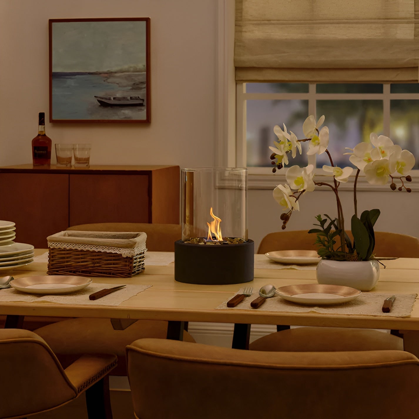 SleekFlame | Tischkamin mit schwarzem Metallsockel