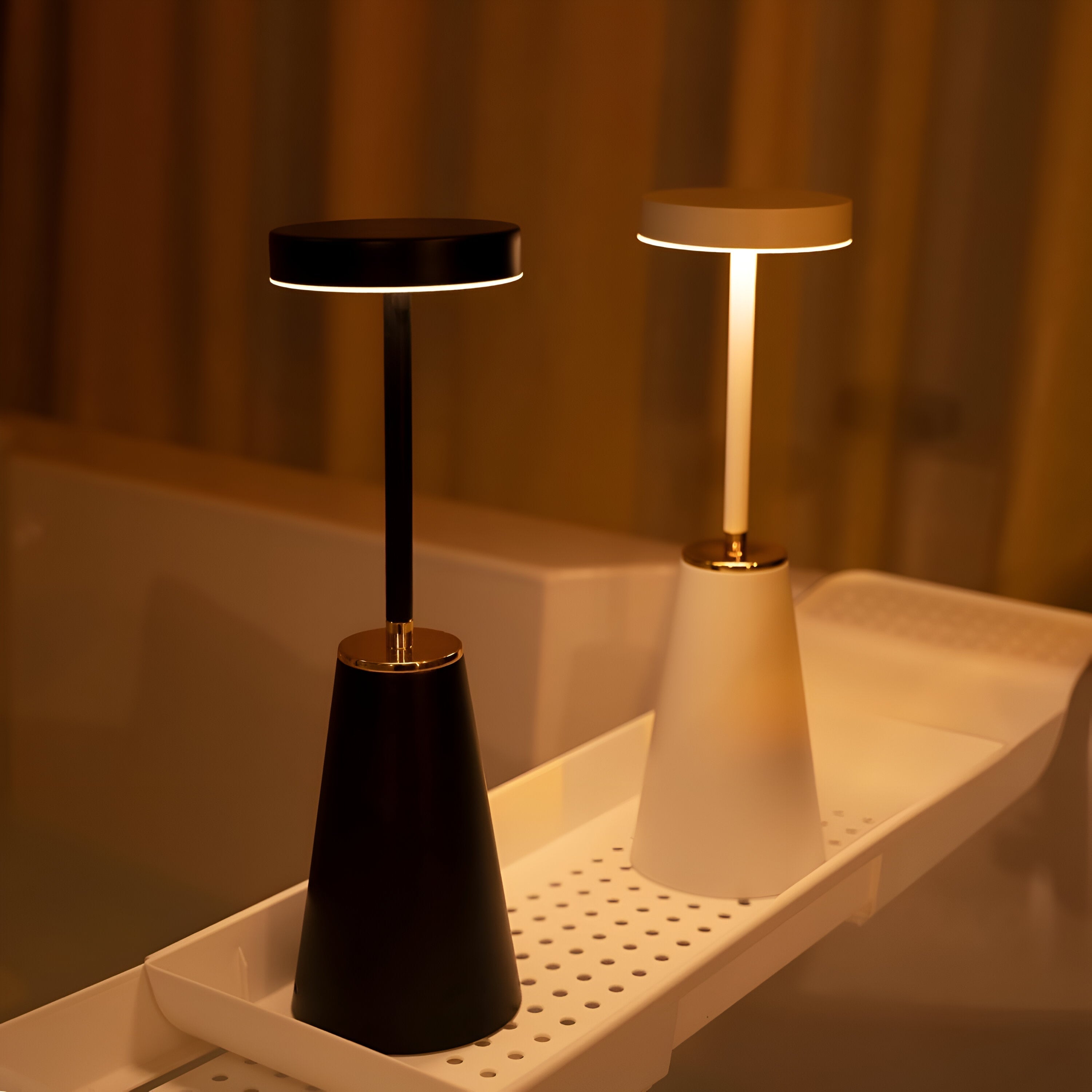 Sleek Lamp | Kabellose Tischlampe mit Akku für modernes Ambiente