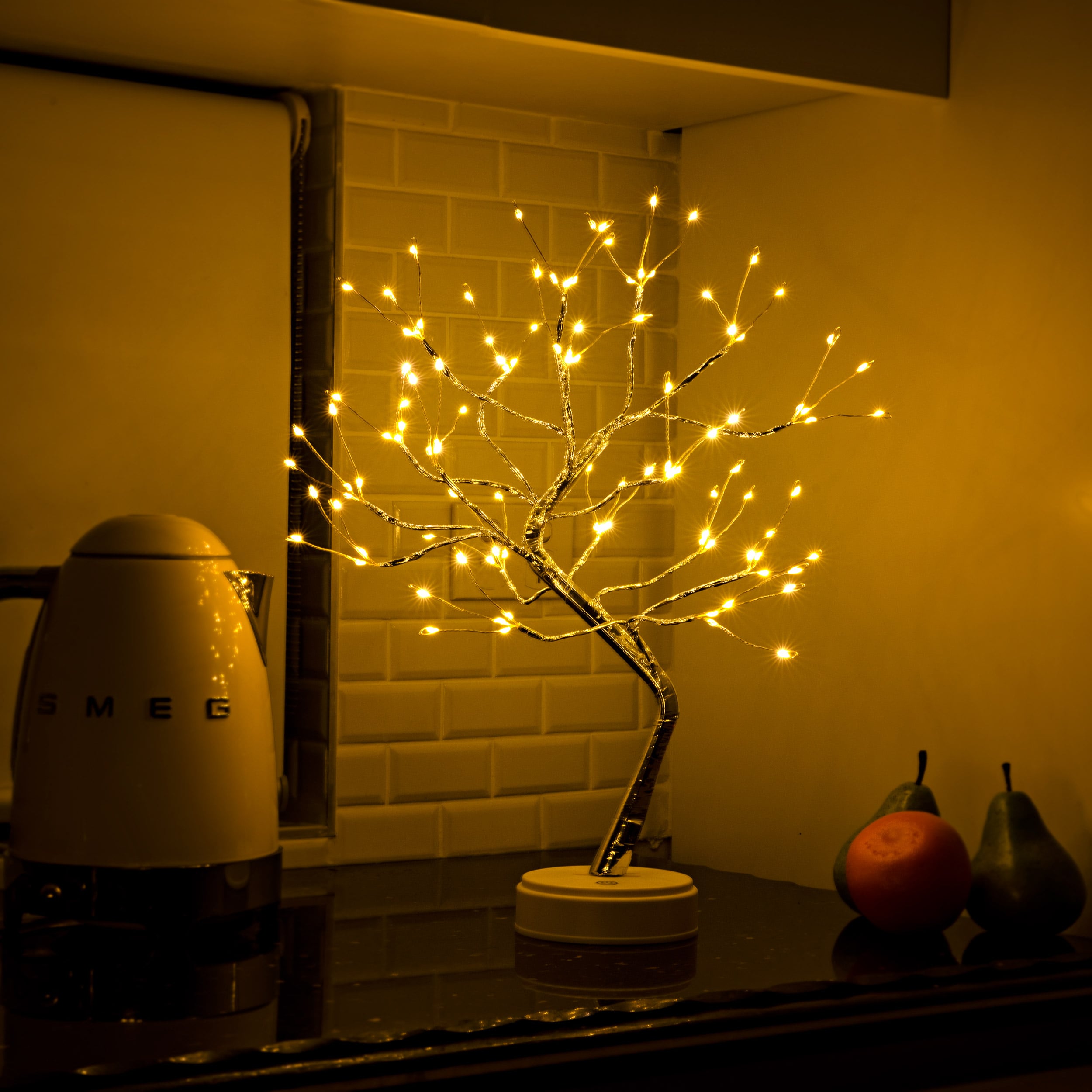 Handgefertigte, flexible Lichtquelle für eine entspannende Atmosphäre
