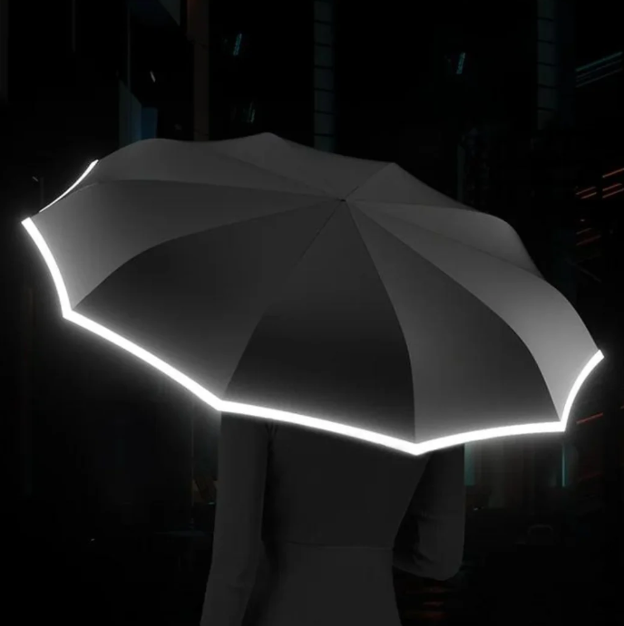Sturmsicherer Regenschirm mit reflektierendem Rand