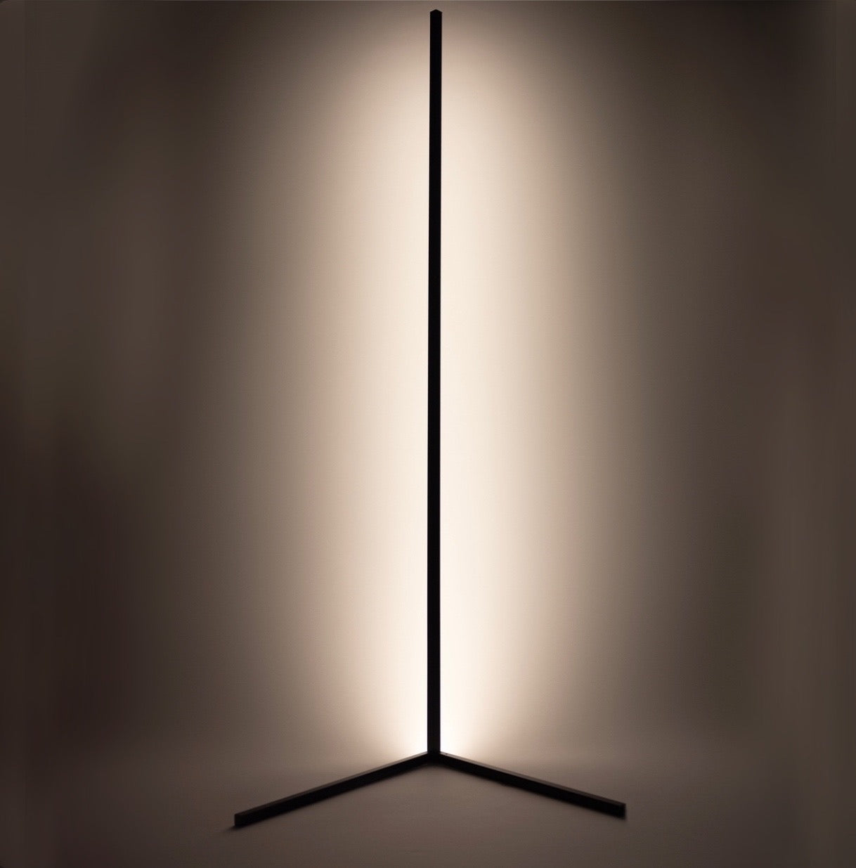 LED Design Ecklampe - Fernbedienung | RGB & Weiß