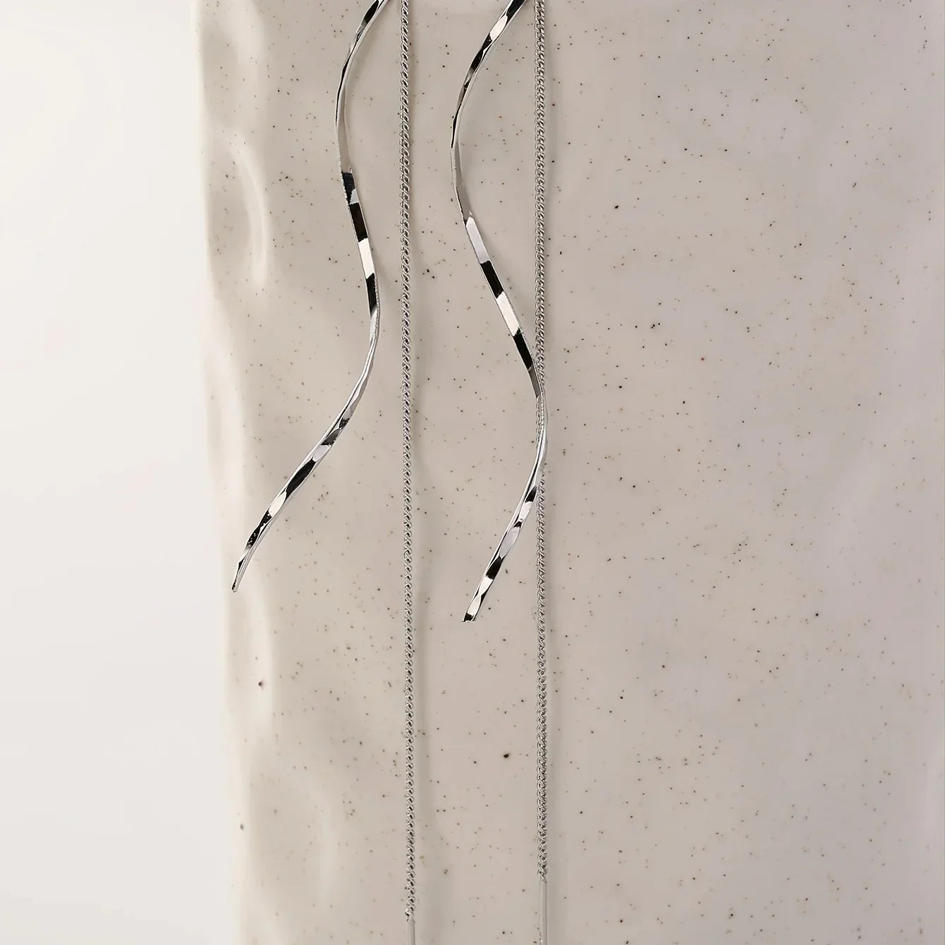 Elegante Welleneinfelder Ohrenringe - Modernes Design | Gold & Silber