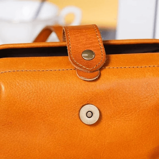 Zelara Handtasche aus Echtleder