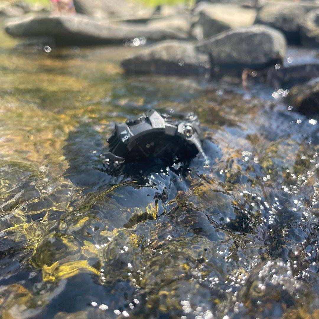 Ultra Robuste Smartwatch Fitness Tracker Herzfrequenz Blutdruck Schlaf iOS Android