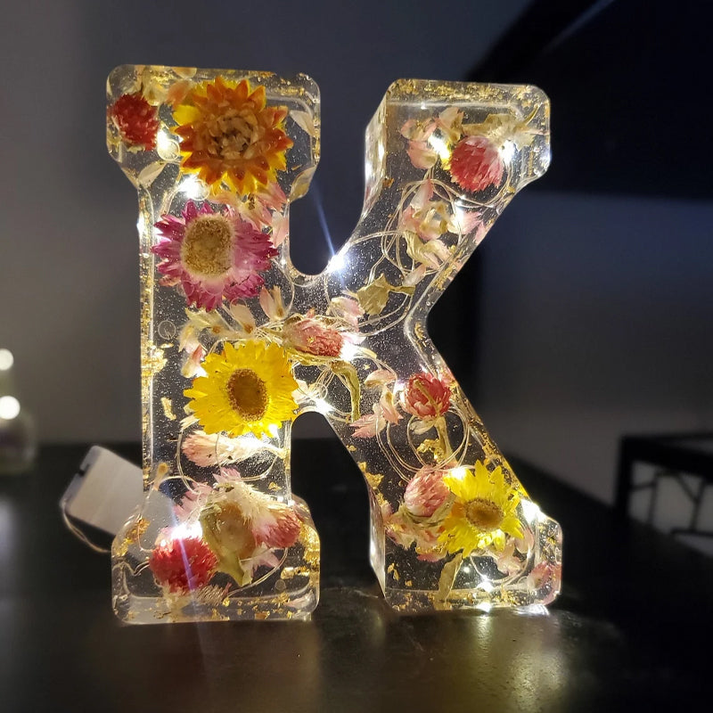 Dried Flower Letters Nachtlicht