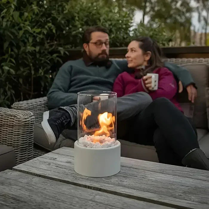 Tischfeuer Laterne GlowLuxe - Tragbar & Wetterfest