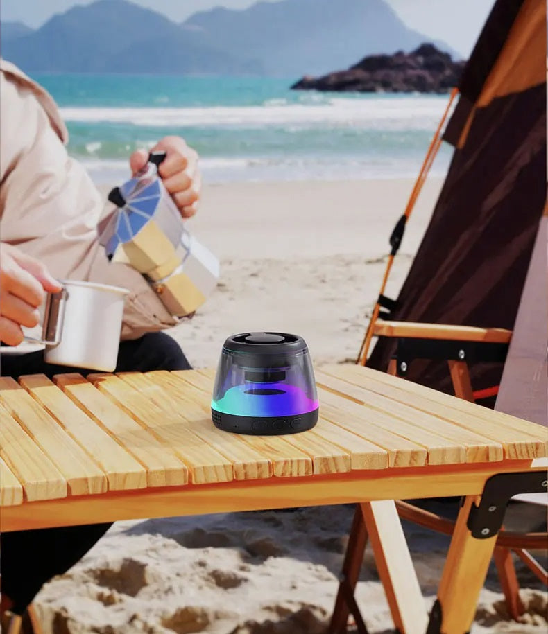 Magnetischer Bluetooth-Lautsprecher & Telefonhalter – Tragbarer 2-in-1-Griff mit 360° Smart Sound