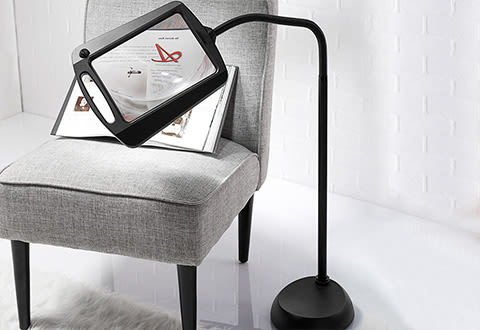 Vollseiten-Vergrößerungsglas mit LED-Licht – Freihand-Lesehilfe für Bücher, Basteln und Hobbys