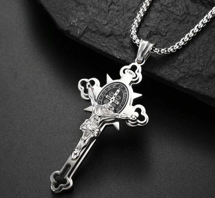 St. Benedikt Kreuz Pendant Halskette
