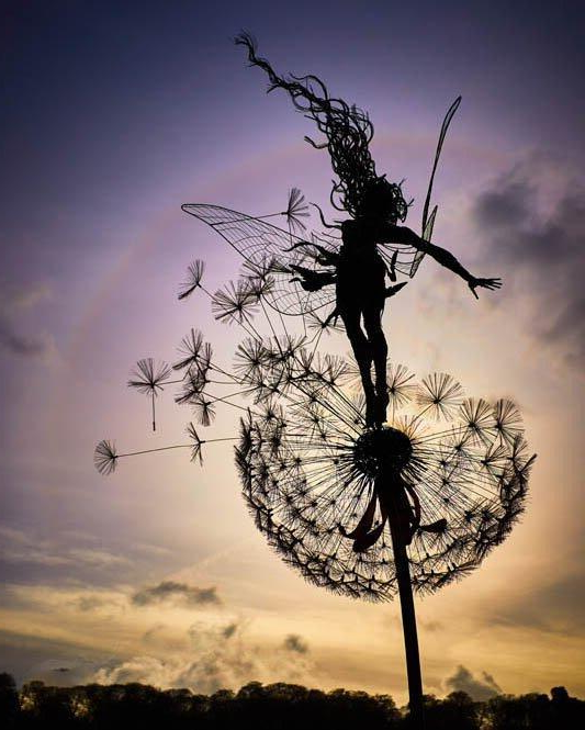 Perfekte Wunderland Garten Dekoration - Die frechen Geister tanzen