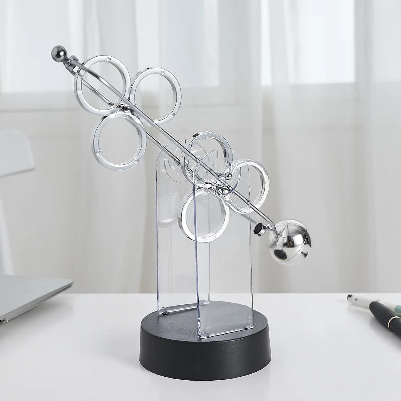 Rotierendes Perpetuum Mobile-Pendel - Dekoratives Ornament