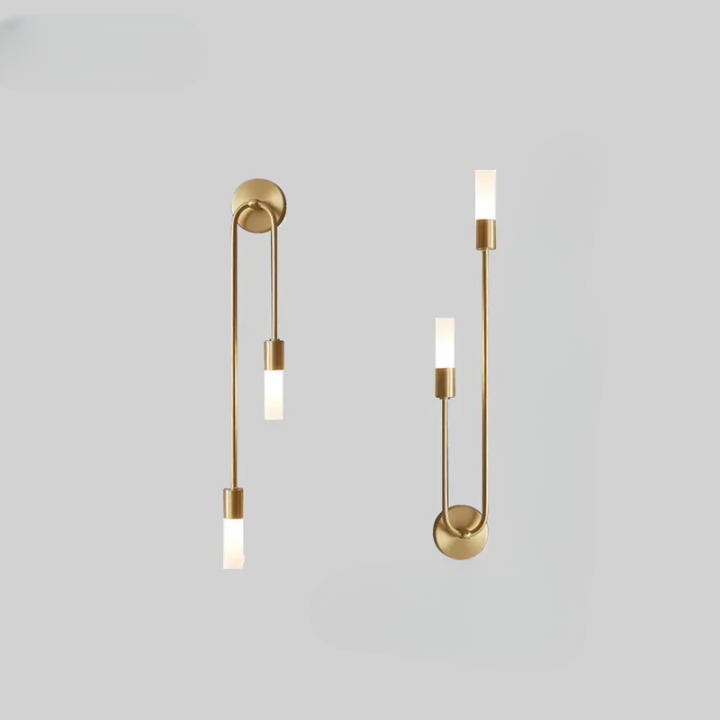 Moderne LED-Wandleuchte mit warmem Licht