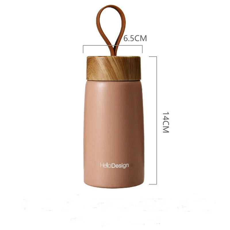 Stilvolle Thermosflasche für unterwegs